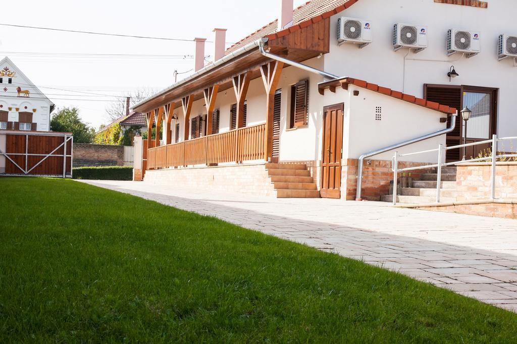Maushaus Otel Vemend Dış mekan fotoğraf