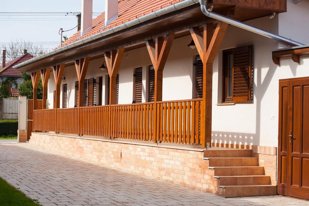 Maushaus Otel Vemend Dış mekan fotoğraf